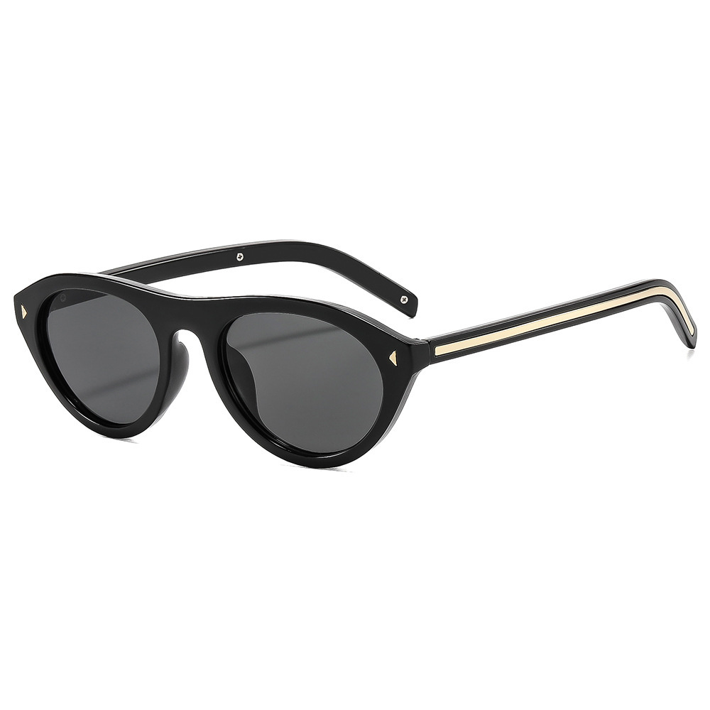 20 New Oval With Studs, European And American Fashion Runway Retro Ins Internet Celebrity Street Style Sunglasses - view 1