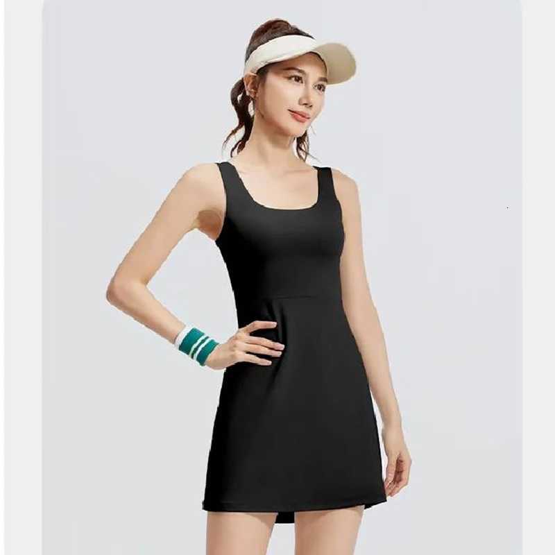 One-Piece New 2026 Sports Womens Dress with Built-in Bra Pad Slim Fit Squat Proof Skin-Friendly Breathable RacerYoga Sets M260626 - view 3
