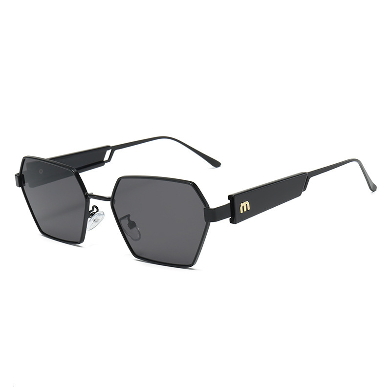 New M-shaped high-end metal sunglasses, Korean style trendy ins influencer European and American square sunglasses for women, with a high-end feel tha - view 7