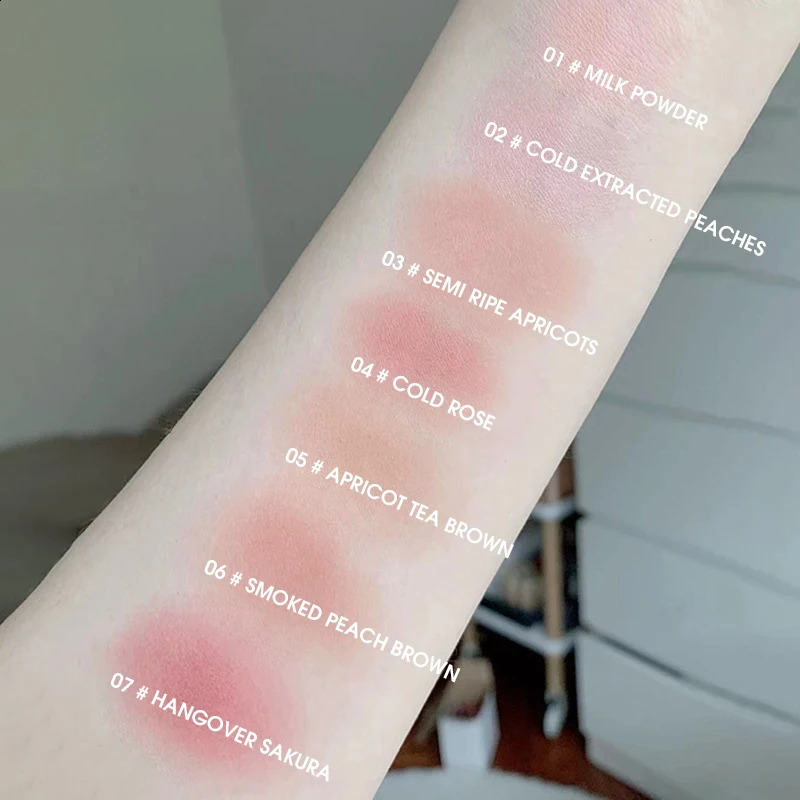 DaimAnpu monochrome honey powder blusher high gloss natural rouge setting powder blusher cream 260626 - view 4