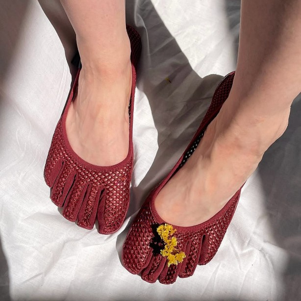 2026 Fashion New Original Design Yoga Shoes American Pilates Indoor Fitness Yoga Dance Shoes, Toe Separation Design Women's Five Summer Versatile - view 5