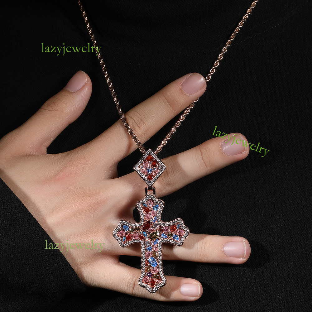 Retro color moisancite cross pendant hip hop style full diamond design diamond button all fashion men and women with the same fashion accessories