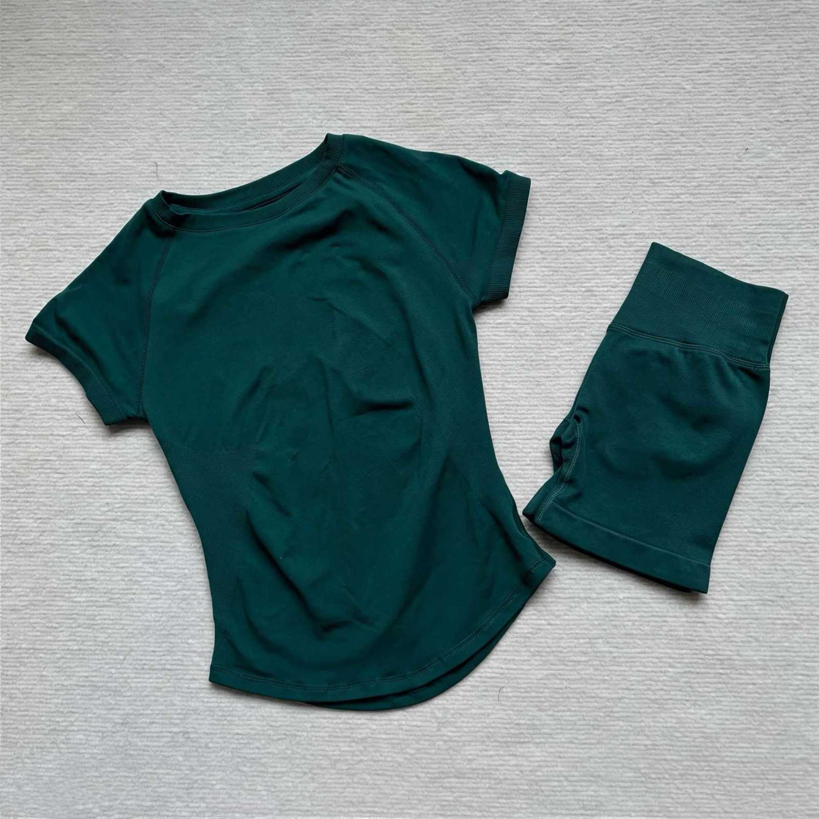 Gym Sports 2 Sets Pieces Women Seamless knitted Yoga Short Sleeve Top Fitness Set Workout Running Sports Short Leggings Suit M260626 - view 7