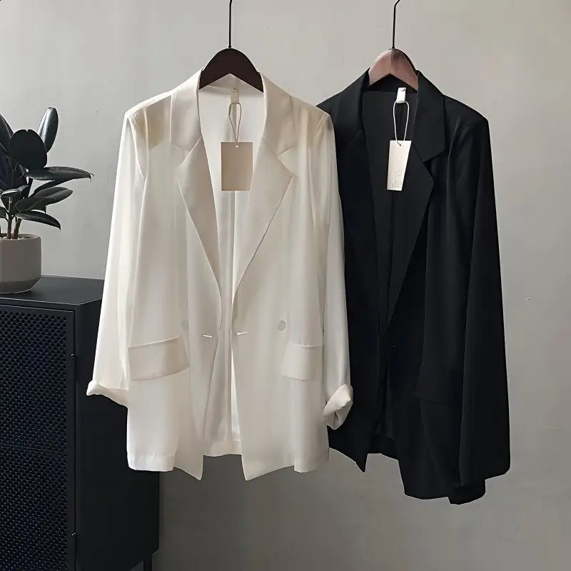 Arrived 2026 Blazer Women Solid Longsleeved Korean Style Loose Fashion Casual Suit Woman 260626