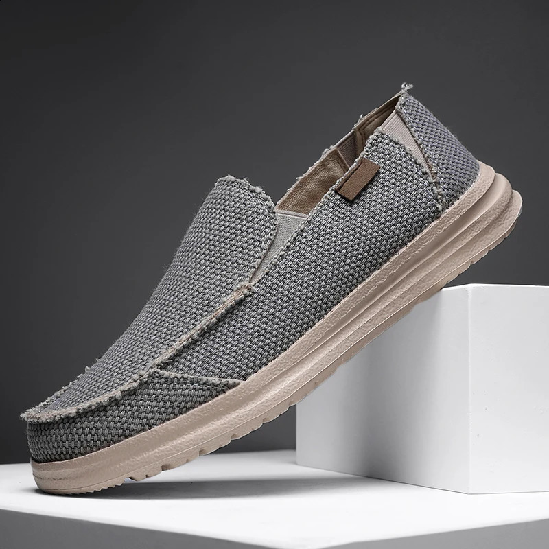 Summer Denim Canvas Men Breathable Casual Shoes Outdoor Non-Slip Sneakers Comfortable Driving Shoes Mens Loafers Big Size 39-47 260626