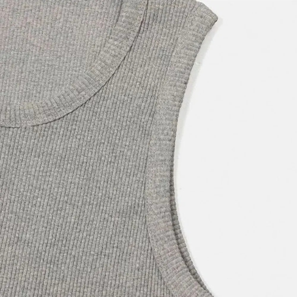 Mens Sleeveless Tops Round Neck Slim Vest Cotton Bodybuilding T-shirt Casual Elastic Sleeveless T-Shirt Breathable Fitness Vest 260626 - view 6
