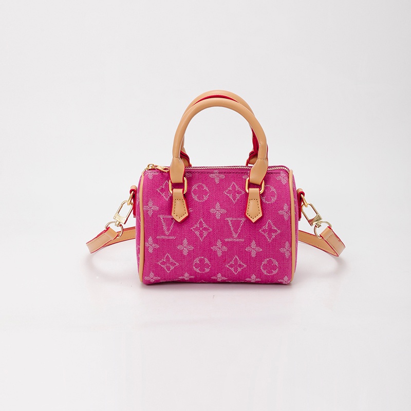 2026s New Women's Handbag Fashion Letter Printed Design Versatile Portable Shoulder Bag Crossbody Bag Free Shipping 913AY