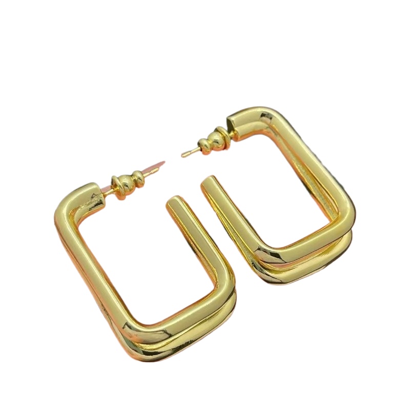 Designer Jewelry Earrings Personalized Letter Earrings Fashionable and Versatile Earrings and Ear Studs