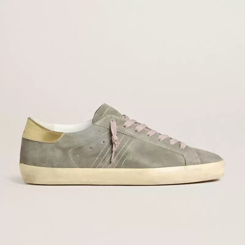 Retro dirty soled suede low cut sneakers with metal gold star decal straps for casual sports soft pink shoelaces for street fashion men's and women's shoes