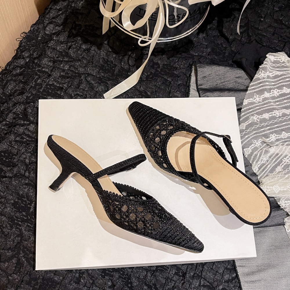 D Luxury Designer Shoes Women Pointed Toe Mules Rhinestone Lace Hollow Out Kitten Heel Slippers Summer Strap Low Heels Backless Party Dress Shoes Gift Big Size 36-42