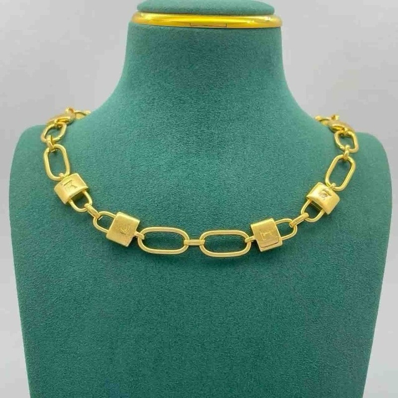 Designer Jewelry Collar Chain Necklace Agate Collar Chain Necklace for Women High End Letter Necklace Collar Chain