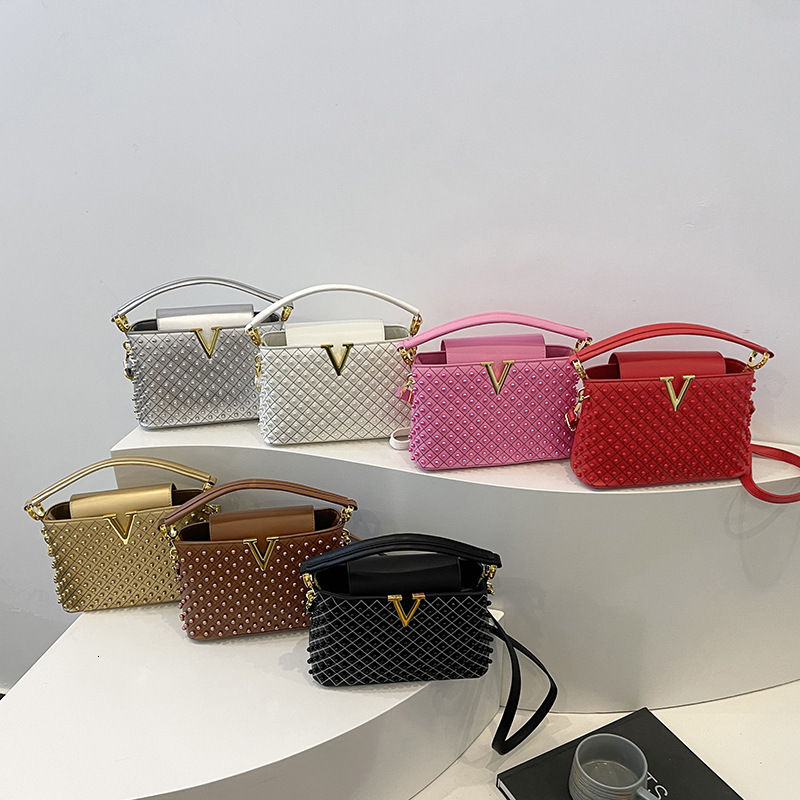 2026 Designer Women's Handbag New Model, High-end Light Luxury Niche Design, Women's Handbag, Shoulder And Luxury Crossbody Bag, Pearl Small - view 4