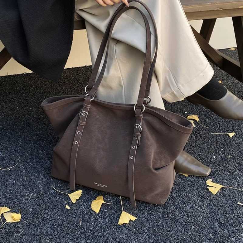 Tote Vintage Suede Dark Brown Bag with Silver Hardware Belt Detail Large Capacity Shoulder Handbag for Daily Work Crossbody H260630 - view 3