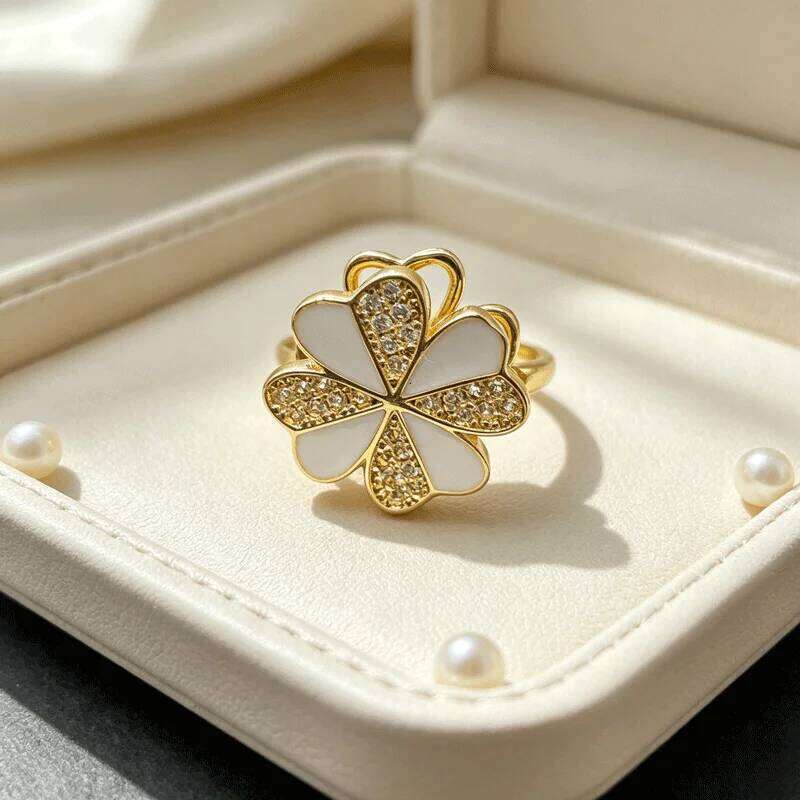 Luxury Gold-Tone Enamel Flower Spinning Adjustable Ring Women Elegant Bridal Stackable Fine Jewelry Gift For Her