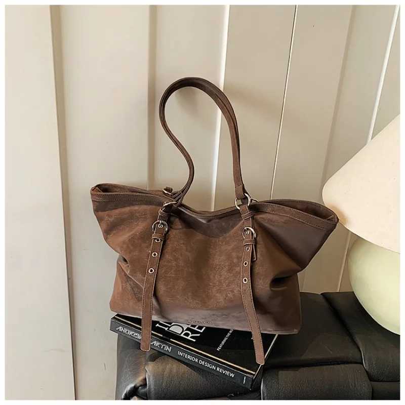 Tote Vintage Suede Dark Brown Bag with Silver Hardware Belt Detail Large Capacity Shoulder Handbag for Daily Work Crossbody H260630 - view 6