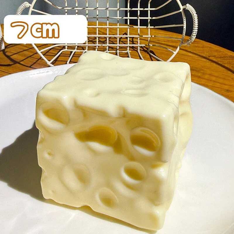 Cheese Pinch Squeeze Oil Handmade Ball Plastic Non Rebound Pinch Stress-relief Squishy Party Gifts Souvenir C260630 - view 8