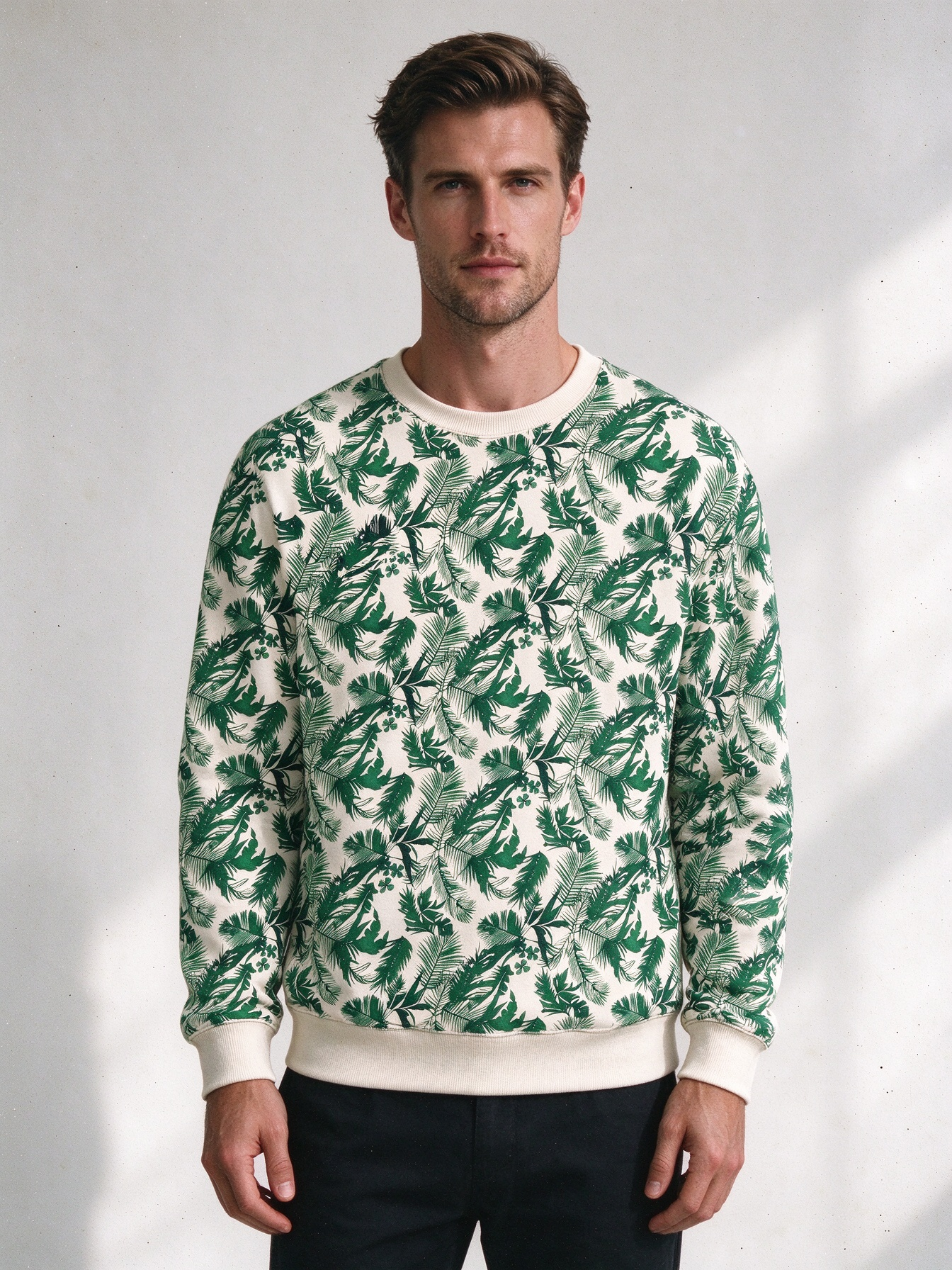 Men's Casual Long Sleeve Sweater with Rounded Collar for Fall - view 3