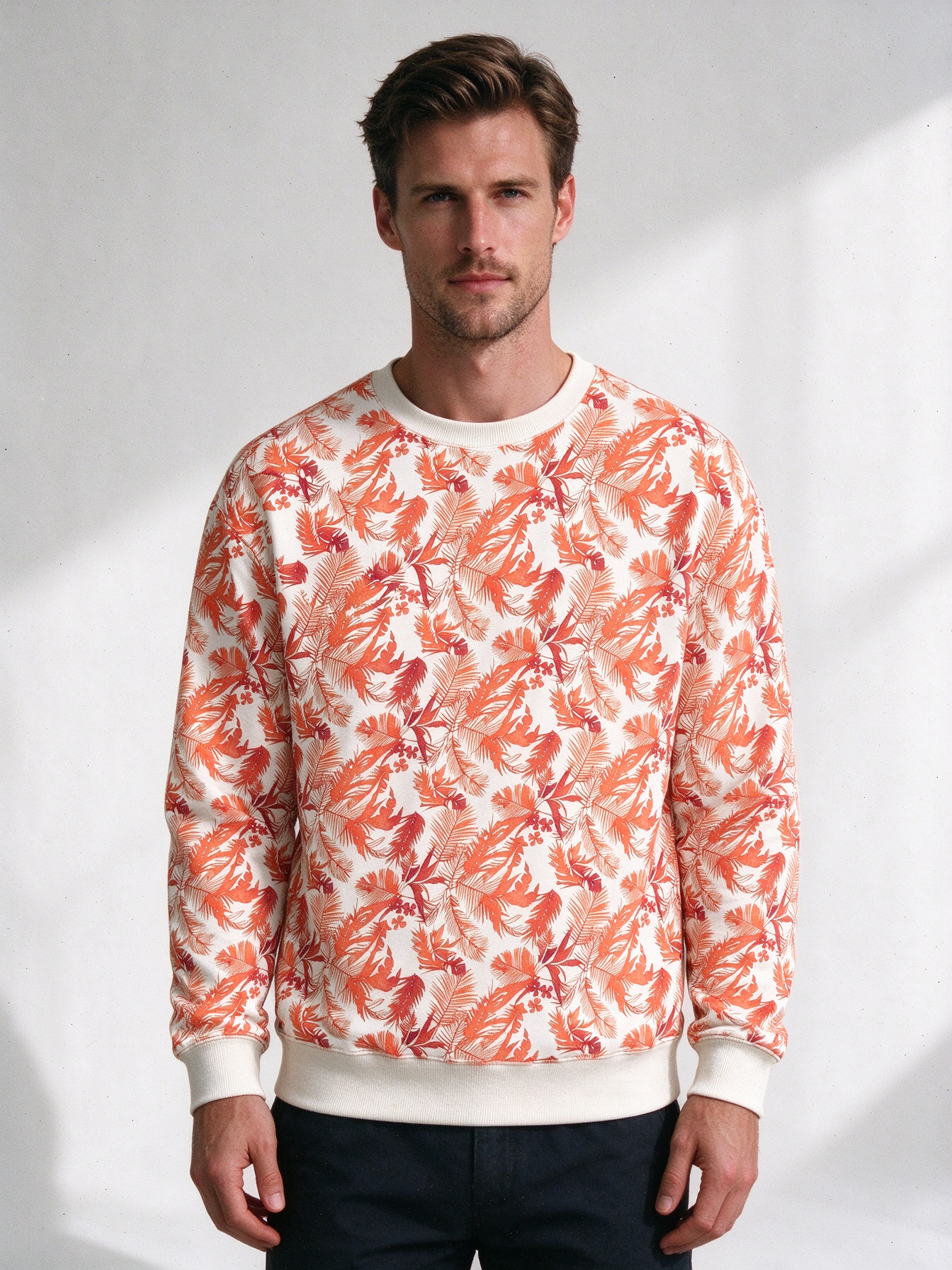 Men's Casual Long Sleeve Sweater with Rounded Collar for Fall - view 4
