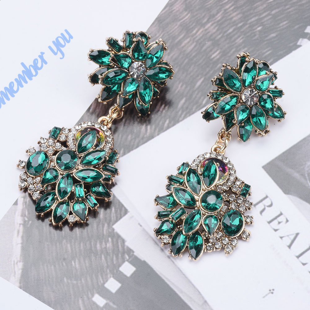 Chokers Green Crystal Rhinestone Large Collar Big Choker Necklace Women Statement Indian Necklace Jewelry 230921 - view 4
