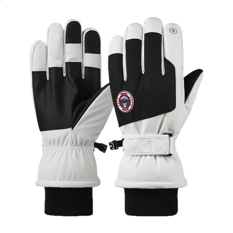 Water Professional Windproof Ski Gloves Repellent Non Slip Touchscreen 3 Layer Thick Warm Winter Cycling Gloves Unique Design N260811