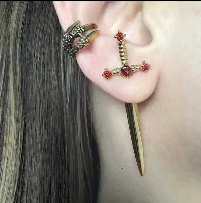 Gothic Earrings Gothic Rovab Sword Sword Ear Earrings Front Earrings Whosa N260810