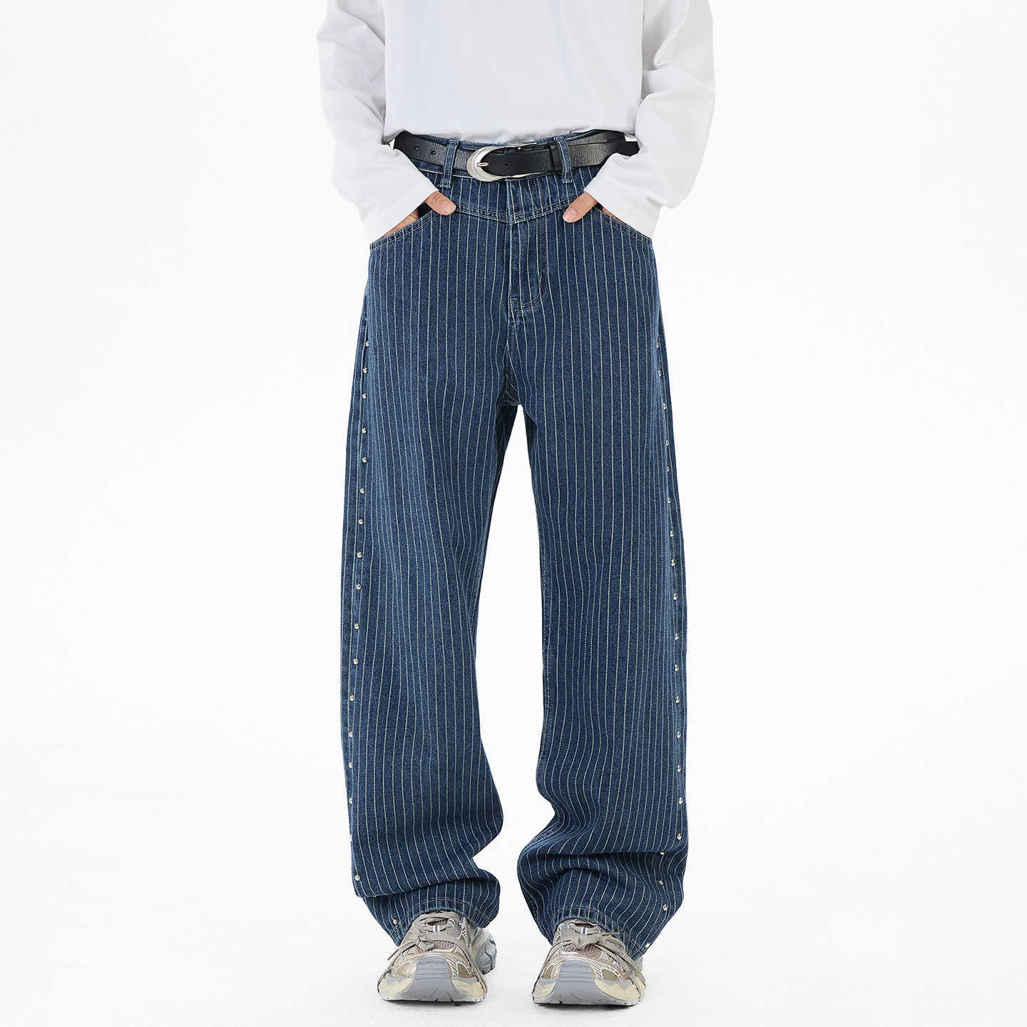 A trendy brand 2026 spring collection of American high street retro striped side-seam beaded jeans, straight-leg loose retro trousers W261009 - view 6