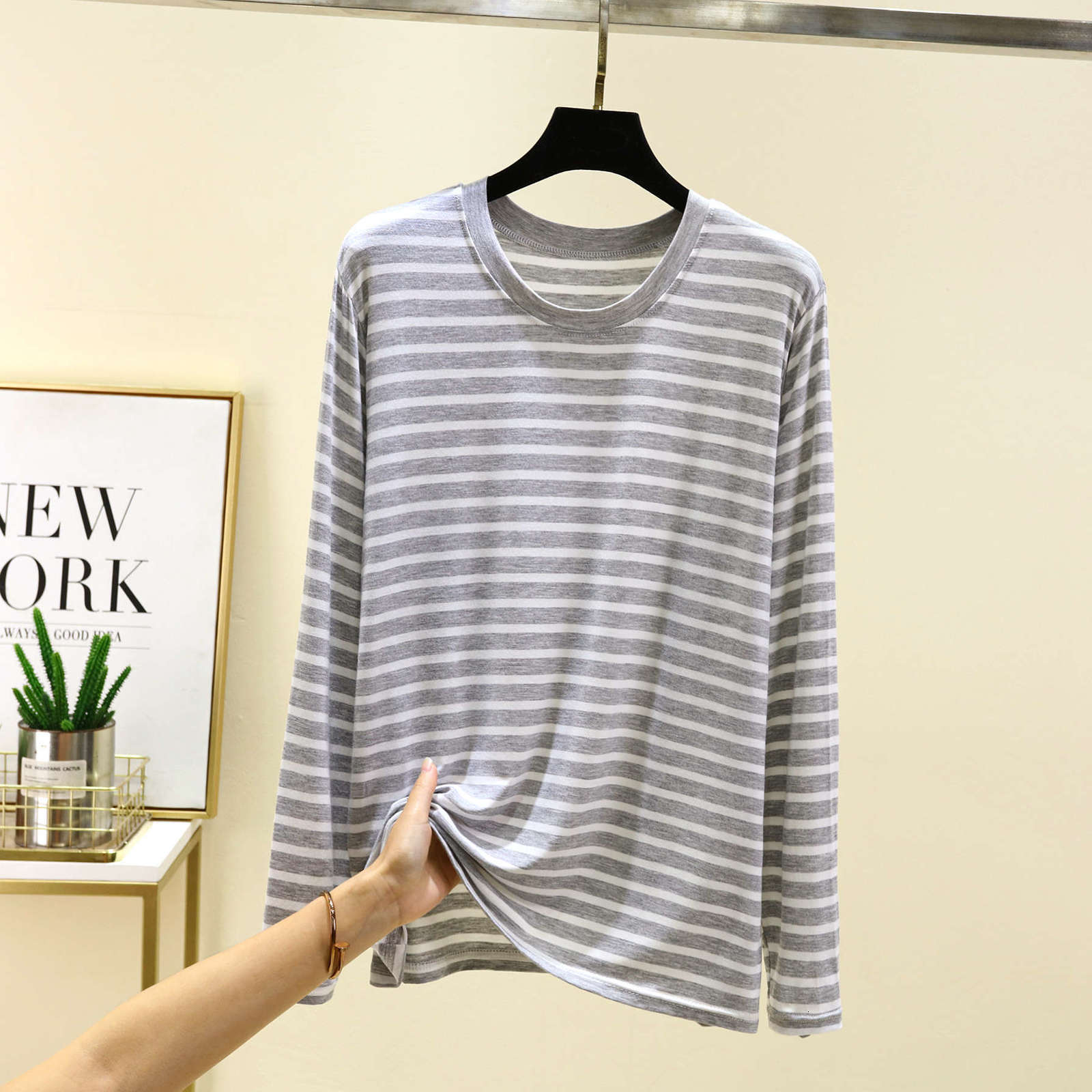 Black white striped UNISEX long sleeved Tshirt Fashion Autumn t shirt for man Cotton elasticity Tshirt Casual y2k men clothing 251103 - view 9