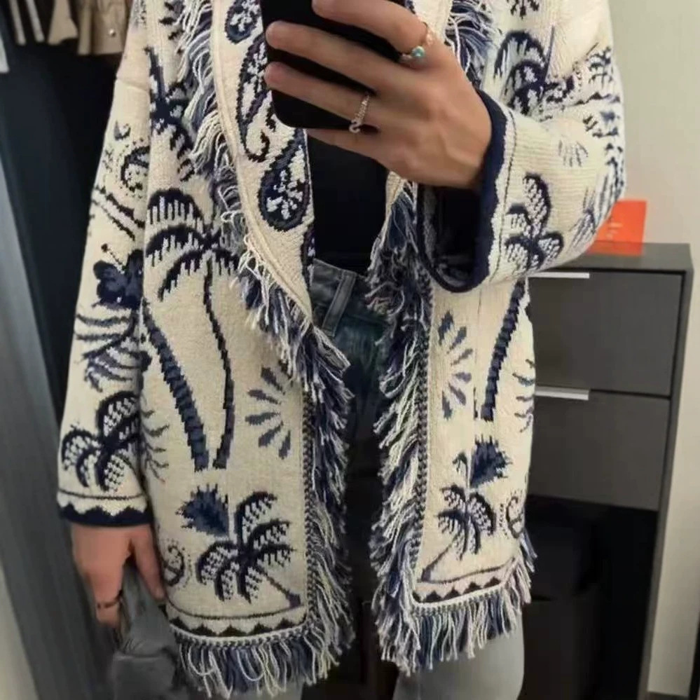 AutumnWinter Boho Style Tassel Jacquard Cardigan with FreeSpirited Romantic Embroidery and Tie Detail MidLength 260114 - view 5