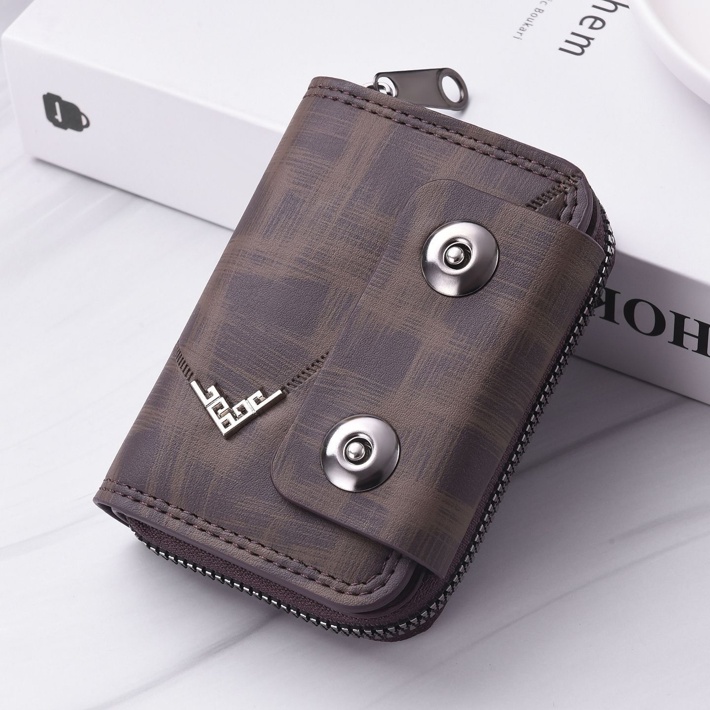 Original Car Key Holder Leather Universal Waist Belt Car Key Case Men Magnetic Buckle Keychain Wallet Key Pouch er 240828 - view 3