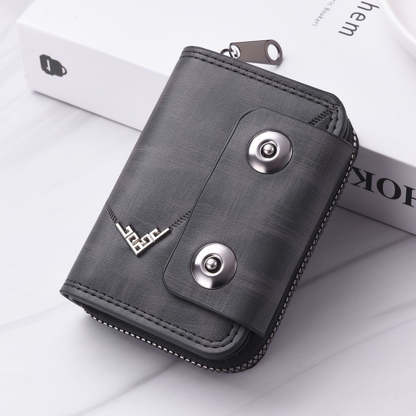 Original Car Key Holder Leather Universal Waist Belt Car Key Case Men Magnetic Buckle Keychain Wallet Key Pouch er 240828 - view 7