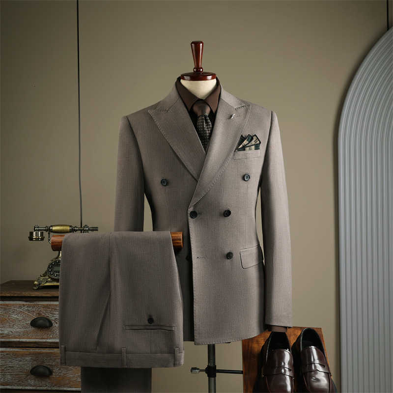 Black Men's Three Breasted Suits 2-piece Set Satin Peaked Lapel Blazer+Satin-trimmed Pants Formal Wedding Evening Party OutfitT260903 - view 6