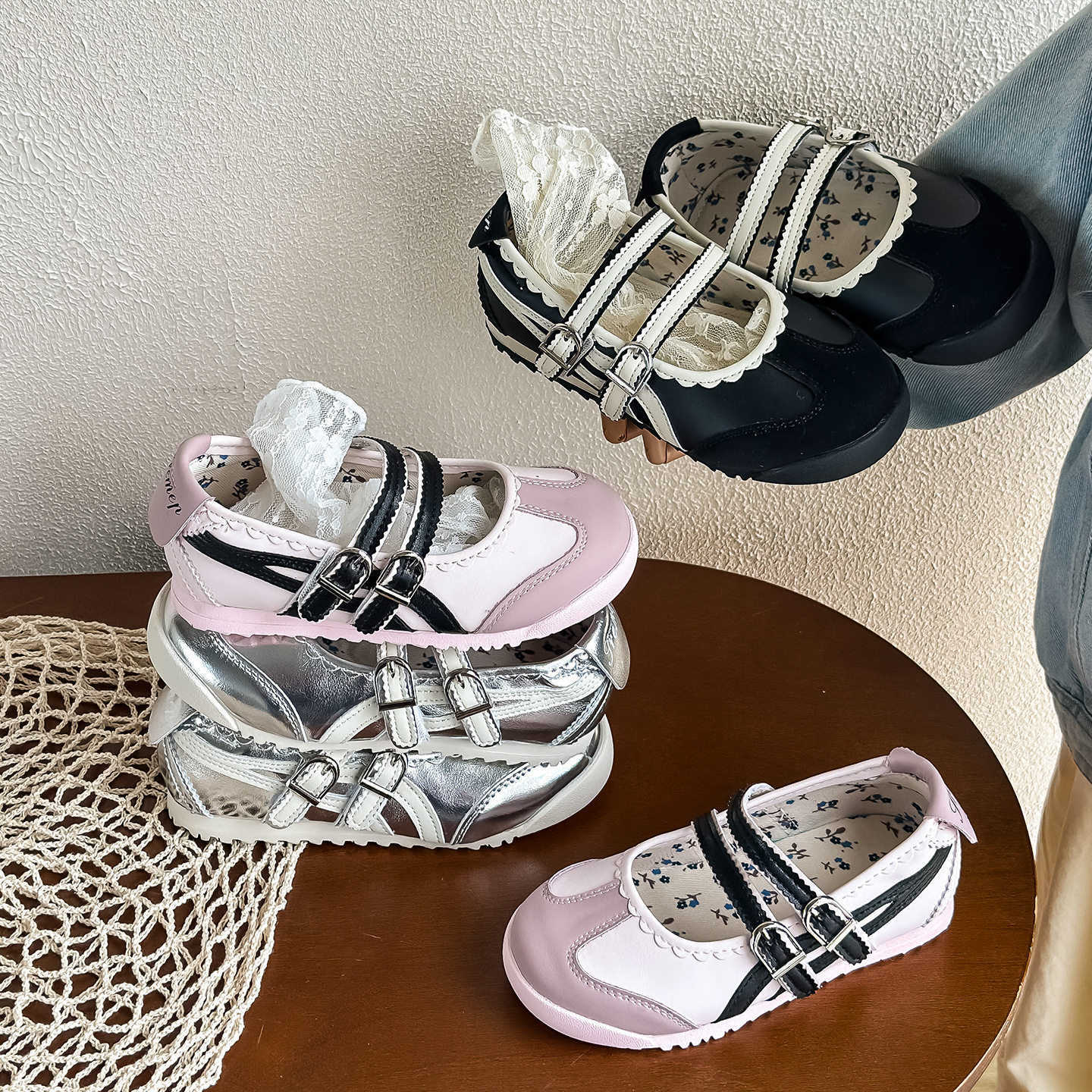 2026 Spring New Collection Girls' Leather Shoes with Soft Soles Baby Flats Children's Mary Janes Fashionable and Versatile for Little Girls  - view 4