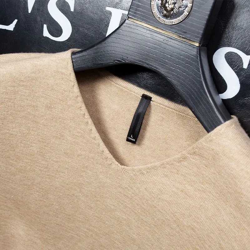 Men's Sweaters Men's 2023 Autumn and Winter Pullover V-neck Spliced Sweater Knitted Solid Color Fashion Commuter Versatile Long sleeved Tops - view 7