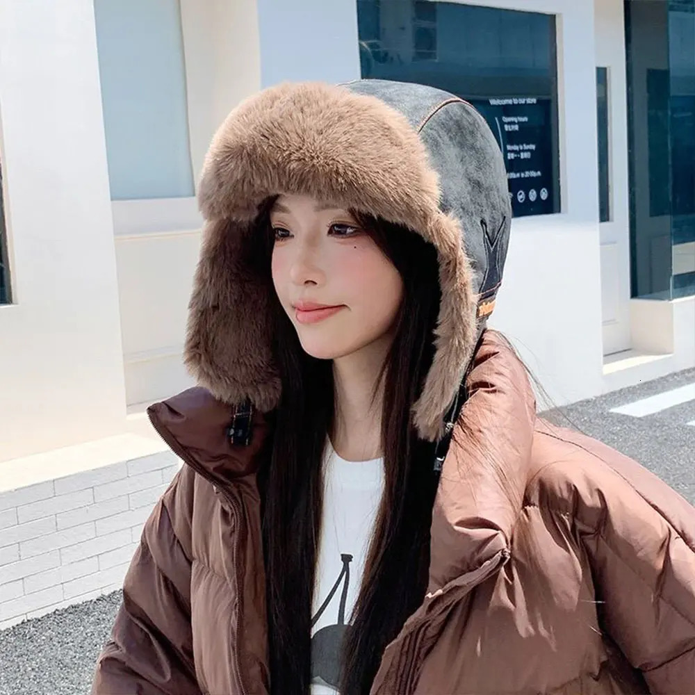 1pc Winter Warm Trapper Pilot Caps For Men Women Outdoor Hat Faux Leather Earflap Cold Weather Bomber Hats 261022 - view 5