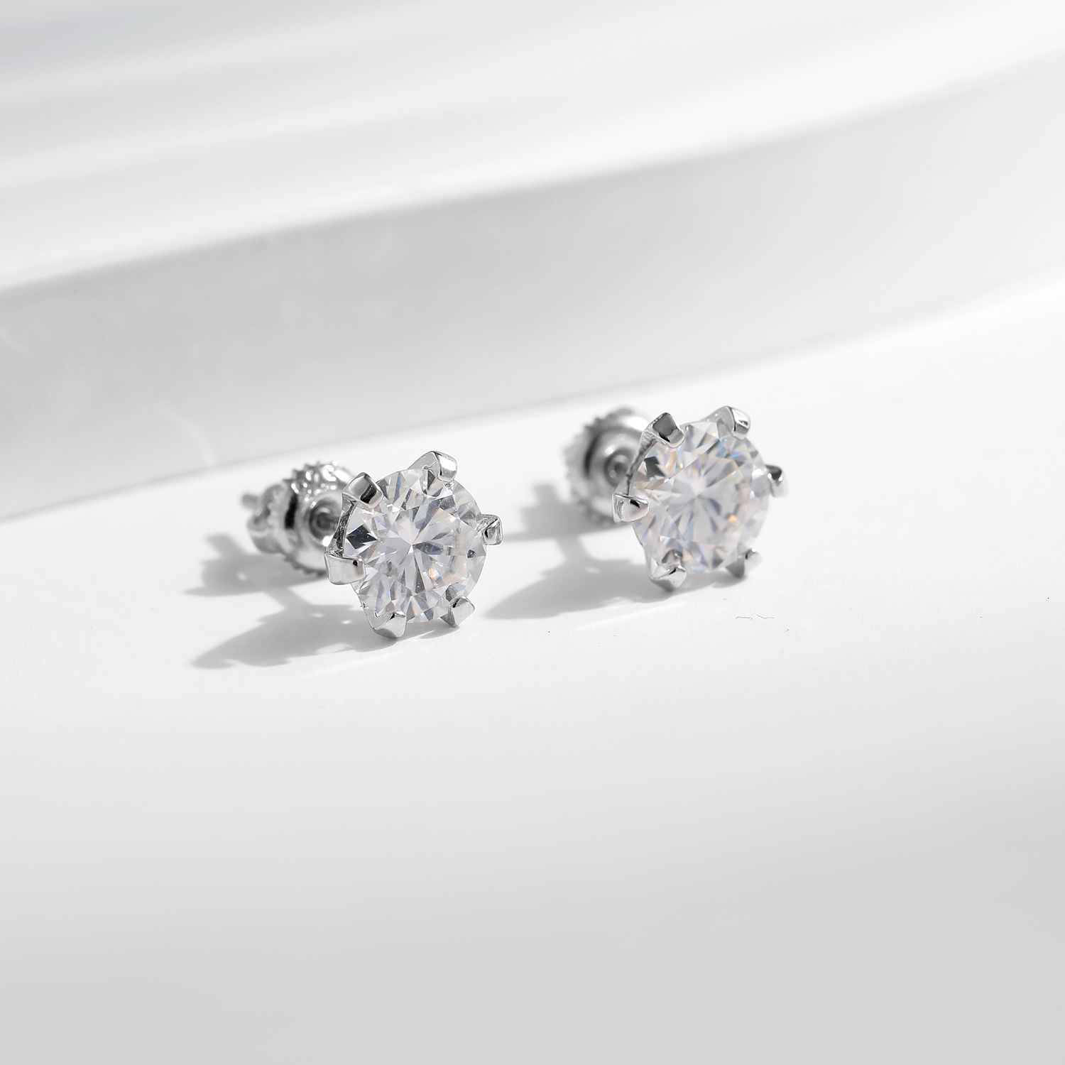 925 Sterling Silver Sparkling Wedding Platinum Plated Ear Studs for Women 1 ct D Color Moissanite Stud Earrings - view 7