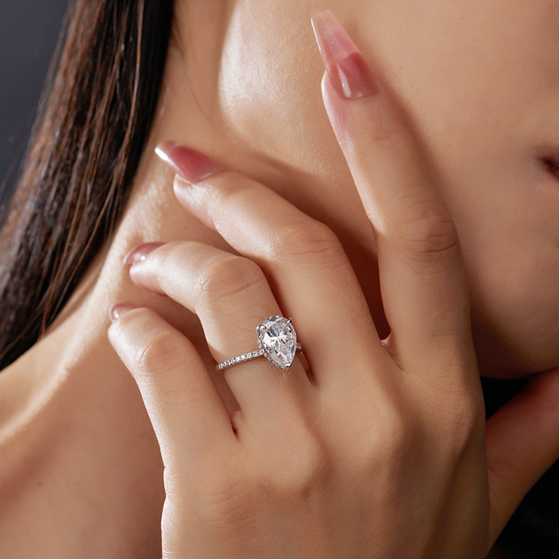 S925 Silver Euro American Cross border New 8 * 12mm Pear shaped Mozambique Diamond Princess Flower Ring for Women - view 5