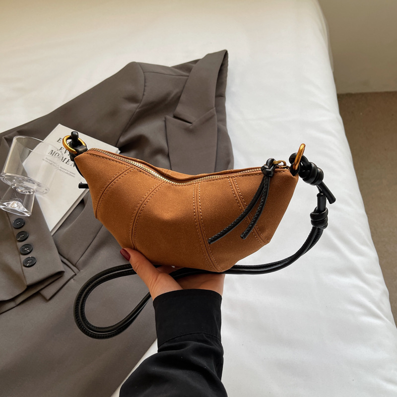 2025 Designer Women New 3 Autumn Design Crossbody Shoulder Bag Vintage Style Fashion Free shipping