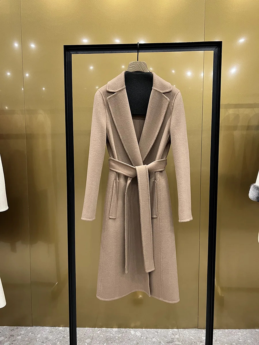 Autumn and winter fashion high-end long style luxurious double-sided cashmere coat womens Hepburn style sheep woolen coat 240830