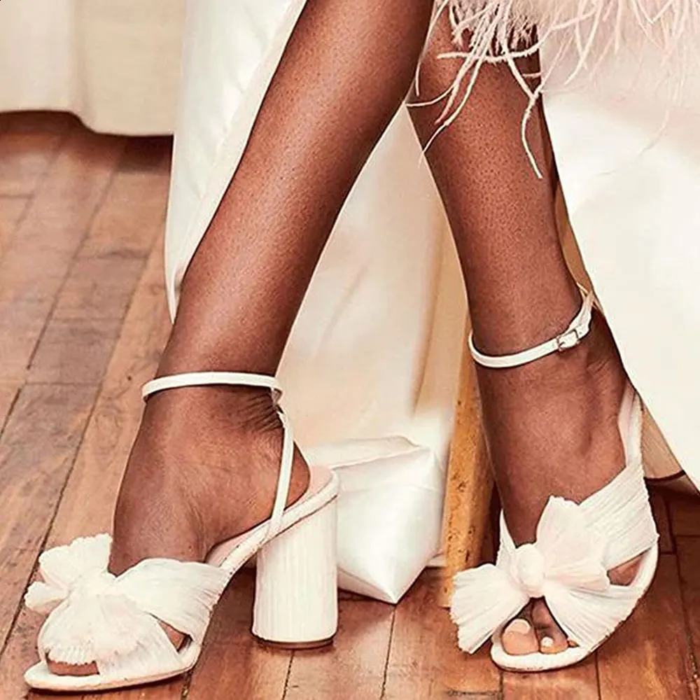 2024 Womens Block Heel Wedding Shoes for Brides Who Value Comfort And Style Pleated Bow Knot White Blue Party Sandals Big Size 240828