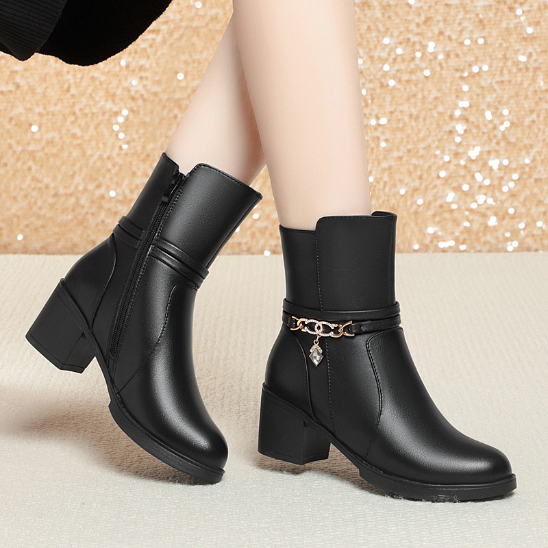 AIYUQI Women Snow Boots Winter 2024 New Genuine Leather Women Ankle Boots Round Toe Large Size Wool Women's Short Booties