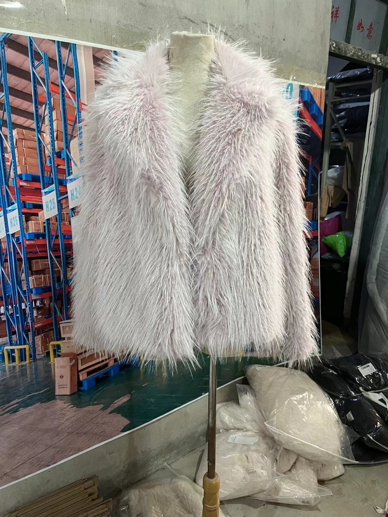 Autumn/winter New Fur Coat Top Suit Collar Long Sleeved Coat Warm Coat Synthetic Fur Short Style