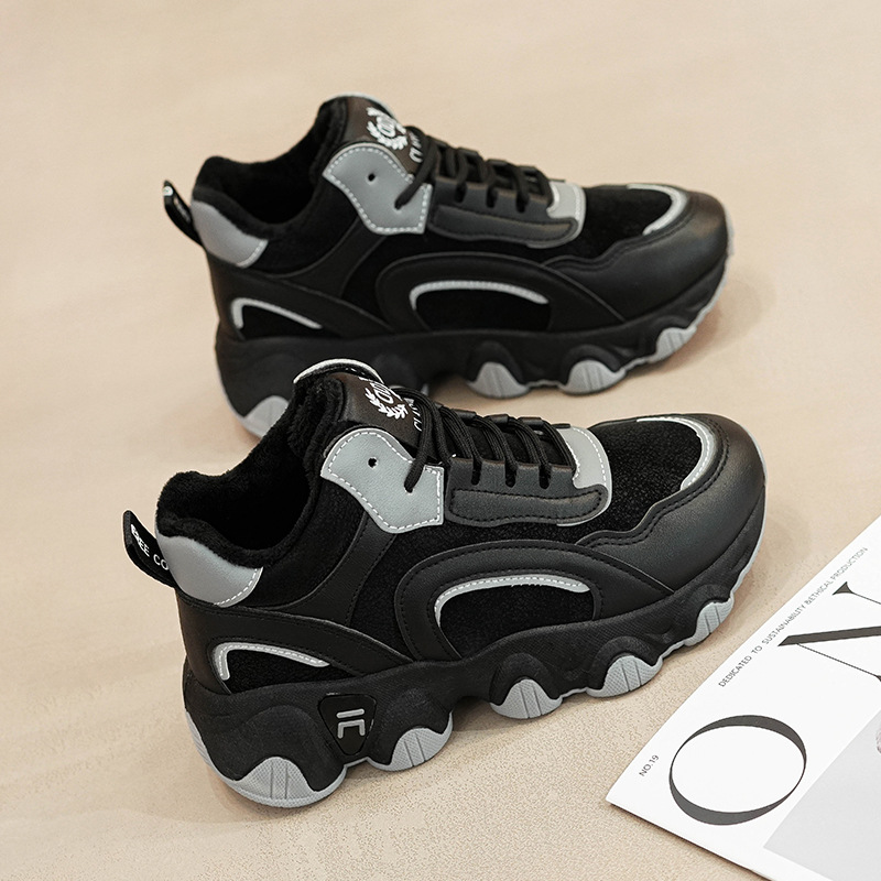 Women's winter thick soled height increasing fashionable anti slip casual shoes