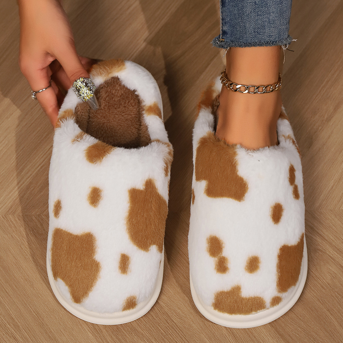 Spotted Baotou Home Anti slip Cotton Slippers with Thick Velvet for Warmth