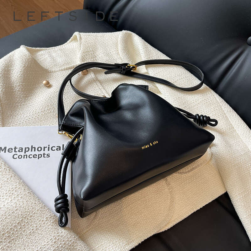 Crossbody for Vintage Women 2024 Winter Trend Designer Leather Handbags and Purses Small Simple Shoulder Bucket Bag 02ff