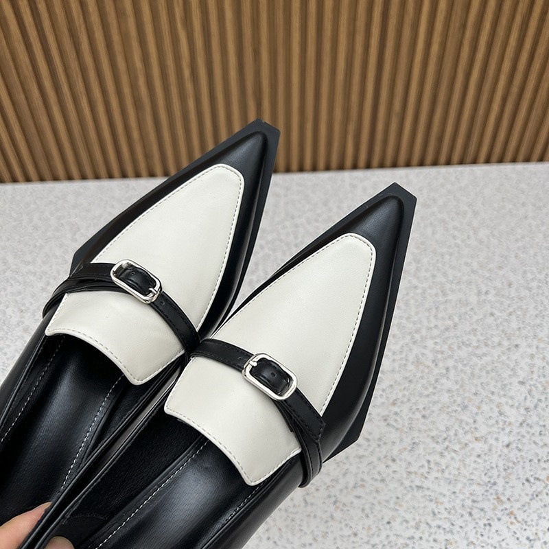 Women's French pointed thick heel middle heel belt buckle single shoe