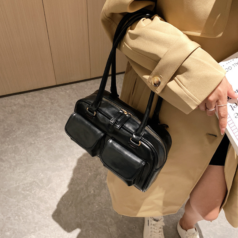 Women Popular Fashion Shoulder Armpit Commute Trendy Hand-held Bag Free shipping