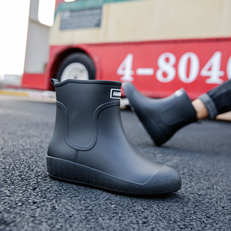 2023Men's Rain Boots Trend Slip on Waterproof Working Shoes for Men Platform Rain Shoes Fishing Galoshes New Unisex Ankle Boots