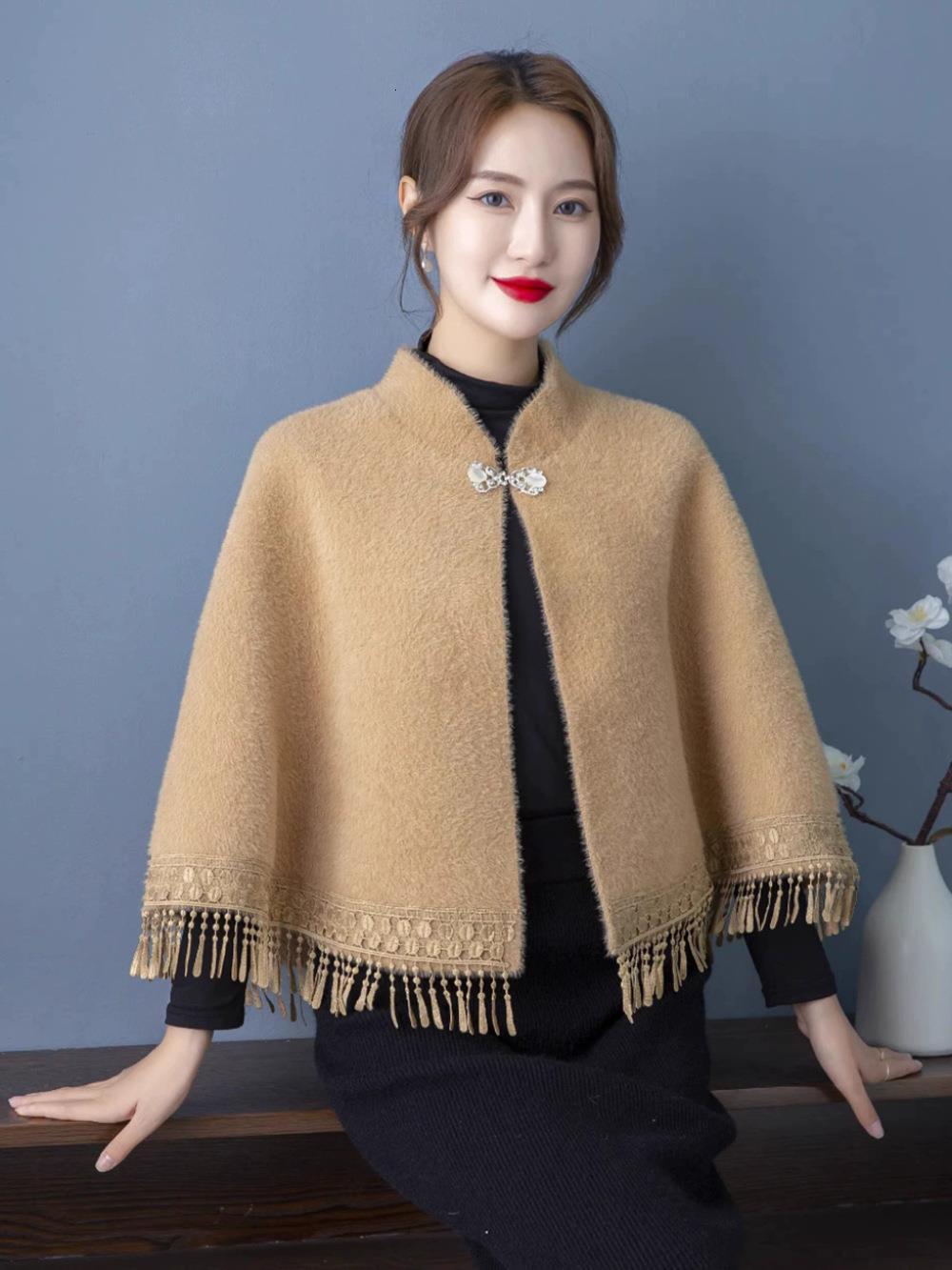 Mink Fur Knitted Shawl Womens Autumn and Winter Cape Stylish Wedding Outfit Paired with Cheongsam Cardigan and Tassel Camisole Jacket