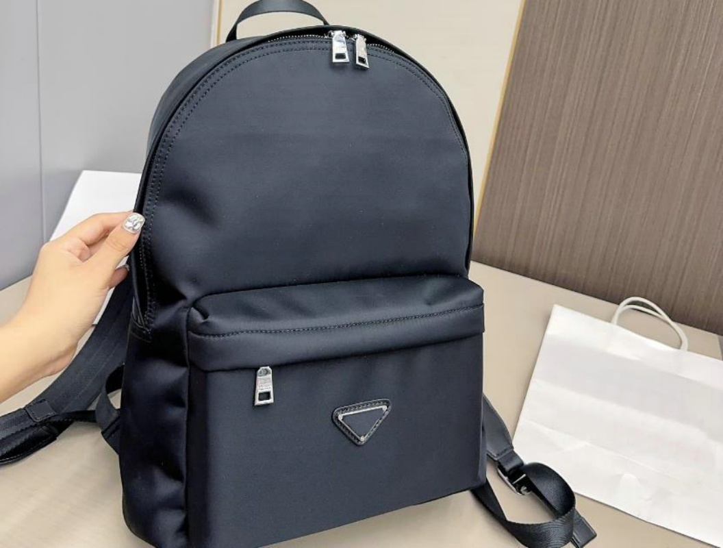 Designer Nylon Backpack Men Womens Ruck Sack Luxury Travel Backpacks Womans Rucksack Handbags Purse Fashion Tote Bag