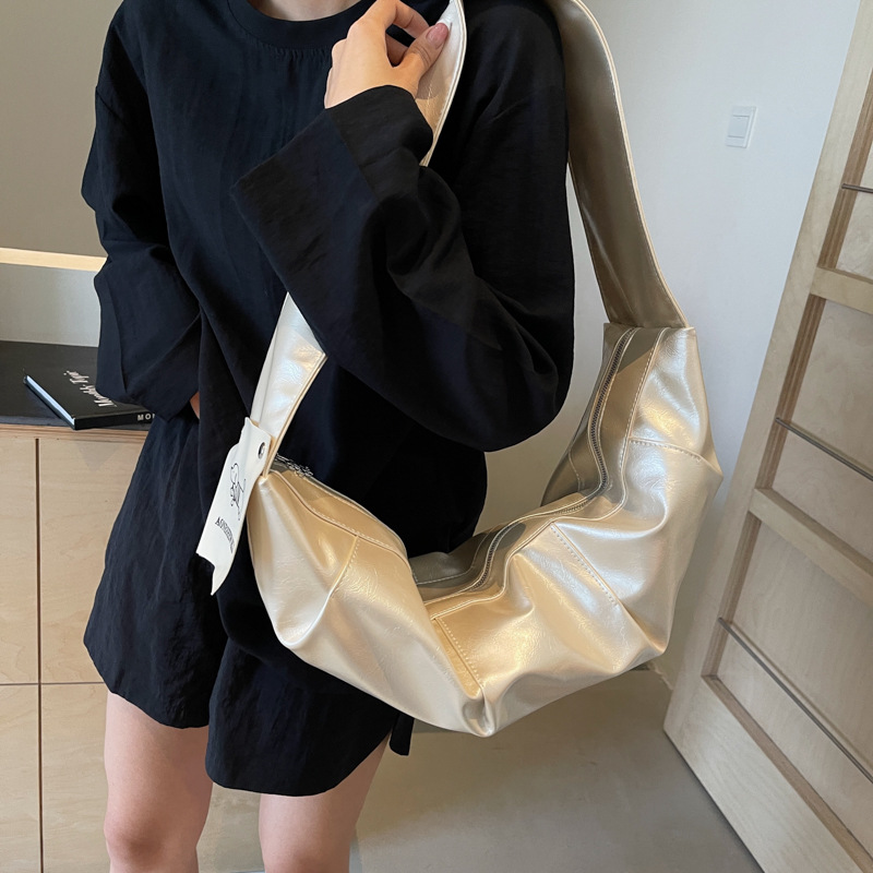 2025 Designer Women New 3 Autumn Design Crossbody Shoulder Bag Vintage Style Fashion Free shipping